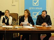 Výkonná rada V�cí ve�ejných jedná p�ed klí�ovým koali�ním jednáním. Zleva