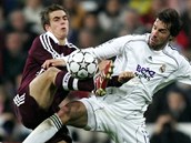 Ruud van Nistelrooij (vpravo) v dresu Realu Madrid
