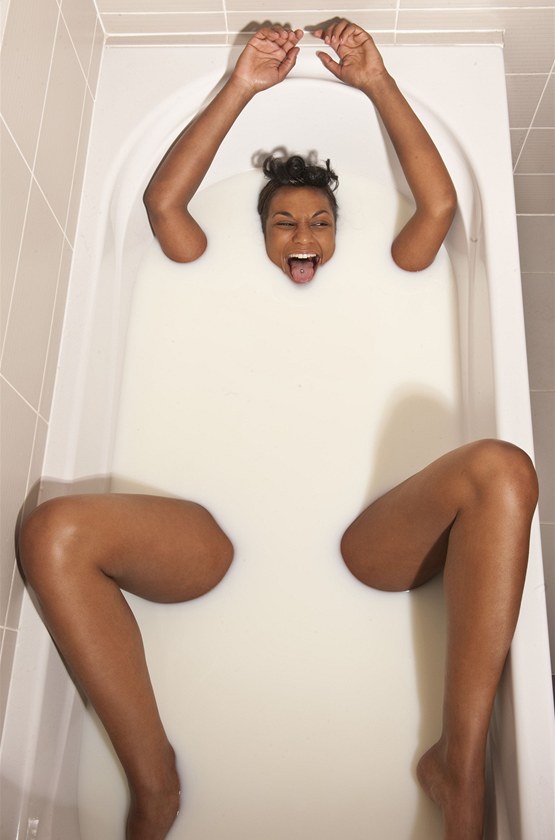 Lejla Abbasová jako Whoopi Goldbergová Lejla Abbasová jako Whoopi Goldbergová