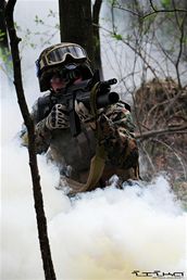 Hráči z Česka i Slovenska zamířili na airsoftovou bitvu Rutovia 2012