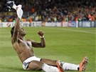 Drogba z Chelsea slav� postup do fin�le Ligy misttr�.