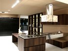 Luxusn� kuchyni Royale pro firmu Aran navrhl Marco Corti.
