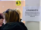 Na Městském úřadě v Kladně se u přepážek na vydání dokladů (OP, pasy) tvoří Na Městském úřadě v Kladně se u přepážek na vydání dokladů (OP, pasy) tvoří