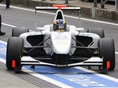 Francouz Tom Dillmann vyhr�l v Bahrajnu sv�j prvn� z�vod GP2.