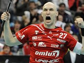 RYZÍ RADOST. Kapitán Střešovic Milan Fridrich jásá po vstřelení rozhodující