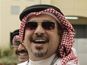 NO NEN� TU KR�SN�. Korunn� princ Salman bin Hamad p�ed startem Velk� ceny