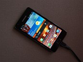 Samsung Galaxy S II s Androidem 4.0 Ice Cream Sandwich