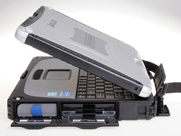 Toughbook CF-19: prav� strana