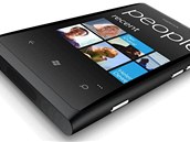 Lumia 800 pat�� k nejlep��m p��stroj�m s Windows Phone