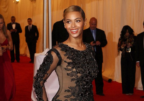 Beyonc� (Met Gala, New York, 7. kv�tna 2012)