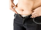 Postava trápí většinu Čechů, tumescentní liposukce