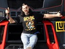 Ruda z Ostravy p�zuje u z�vodn�ho taha�e t�mu MKR Technology