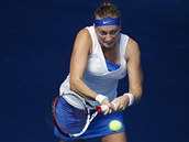 Petra Kvitov� v Madridu p�ekvapiv� dohr�la. Na jej� �kor postoupila Lucie Hradeck�.