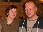 V�m�na man�elek, rodina Svato�ova ze Sokolova (vpravo Bohdan s Martinou) a