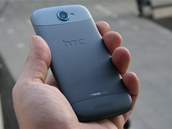 One S není nejv�t�ím HTC, nejlep�ím ale mo�ná ano