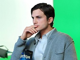Ashton Kutcher před proměnou Ashton Kutcher před proměnou