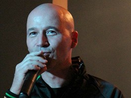 Honza Musil na křtu CD Norberta Peticzkého Honza Musil na křtu CD Norberta Peticzkého