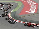 PO STARTU. Fernando Alonso s ferrari vede Velkou cenu �pan�lska.