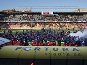 Protesty sparťanských fanoušků po utkání s Budějovicemi.