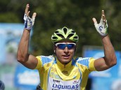 HATTRICK. Slov�k Peter Sagan ovl�dl v hromadn�m dojezdu i t�et� etapu Tour of