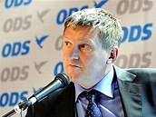 Za sedm korun koupit, za sto prodat. Pl�n, kter� uskute�nil V�clav Ba�t��.