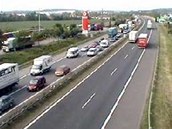 Kolona aut na 4,2 kilometru d�lnice D5