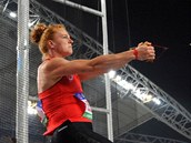 Kladivá�ka Betty Heidlerová na mítinku v Tegu