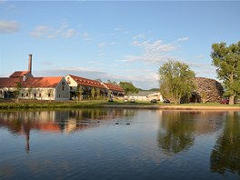 Moderní ekofarma, školicí a kongresové centrum ve středních Čechách vznikla Moderní ekofarma, školicí a kongresové centrum ve středních Čechách vznikla