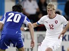 MEZI IZRAELCI. �esk� obr�nce Franti�ek Rajtoral se sna�� s m��em obehr�t