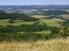 Pohled do údolí Ohře směrem ke Klášterci Pohled do údolí Ohře směrem ke Klášterci