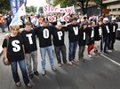 Odbor��i v Praze demonstruj� za odchod vl�dy, zastaven� jej�ch reforem a