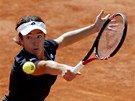 KOUSEK OD P�EKVAPEN�. Alberta Briantiov� potr�pila v �vodu Roland Garros