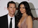 Matthew McConaughey se svou snoubenkou Camilou Alvesovou Matthew McConaughey se svou snoubenkou Camilou Alvesovou
