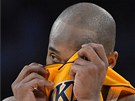 POT, NEBO SLZY? Kobe Bryant z LA Lakers. POT, NEBO SLZY? Kobe Bryant z LA Lakers.