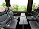 Na zkušebním okruhu ve Velimi se představil nový vlak Leo Express. (24. května Na zkušebním okruhu ve Velimi se představil nový vlak Leo Express. (24. května