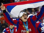 �AMPION. Neju�ite�n�j�� hr�� mistrovstv� Jevgenij Malkin oslavuje zisk