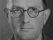 Major Cecil V. Clarke, hlavn� autor �bomby pro Heydricha�.
