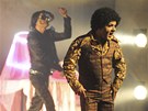 Travesti skupina Screamers - parodie Michaela Jacksona