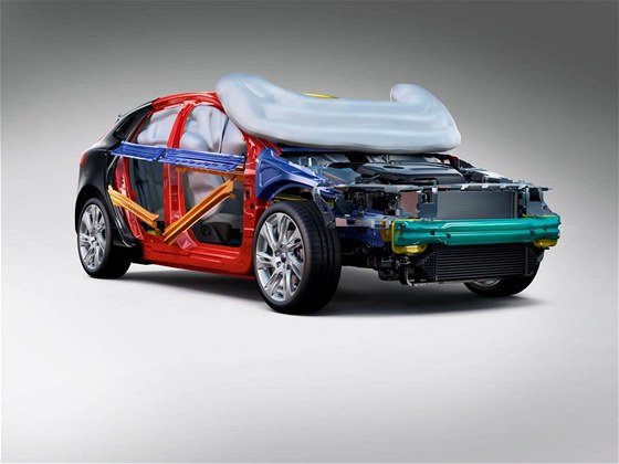Nový airbag pro ochranu chodců, který dostane Volvo V40 Nový airbag pro ochranu chodců, který dostane Volvo V40