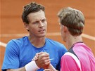DOBREJ MA�. Jihoafri�an Kevin Anderson vzdoroval Tom�i Berdychovi hodn�