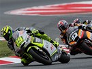 V ČELE. Andrea Iannone si jede pro vítězství v závodě Moto2 na španělském V ČELE. Andrea Iannone si jede pro vítězství v závodě Moto2 na španělském