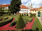 Vrtbovsk� zahrada v Praze
