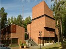 Jedním z nástrojů architekta se stala cihla, tradiční materiál. Jedním z nástrojů architekta se stala cihla, tradiční materiál.