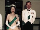 Královna Al�b�ta II. a její man�el princ Phillip v Nigérii (1956)