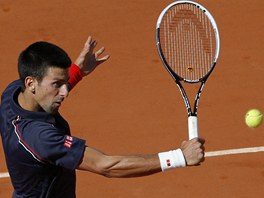 PRECIZNOST. Novak Djokovič v semifinálovém utkání Roland garros proti Rogeru PRECIZNOST. Novak Djokovič v semifinálovém utkání Roland garros proti Rogeru
