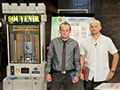 Martin Vierik a Andrej Vierik � Automat na pam�tn� mince, 1,2 milionu korun za
