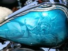 NOVODOBÍ VIKINGOVÉ. Mnoho motocykl� bylo vyzdobeno doslova výtvarnými díly,