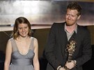 Oscar - Mark�ta Irglov� a Glen Hansard si u��vaj� potlesku pot�, co zahr�li