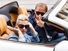 Monika Mare�ov� v klipu se Zde�kem Stylem Hrub�m.