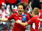 JE TO TAM! David Limberský (vpravo) gratuluje Petru Jiráčkovi k rychlému... JE TO TAM! David Limberský (vpravo) gratuluje Petru Jiráčkovi k rychlému...